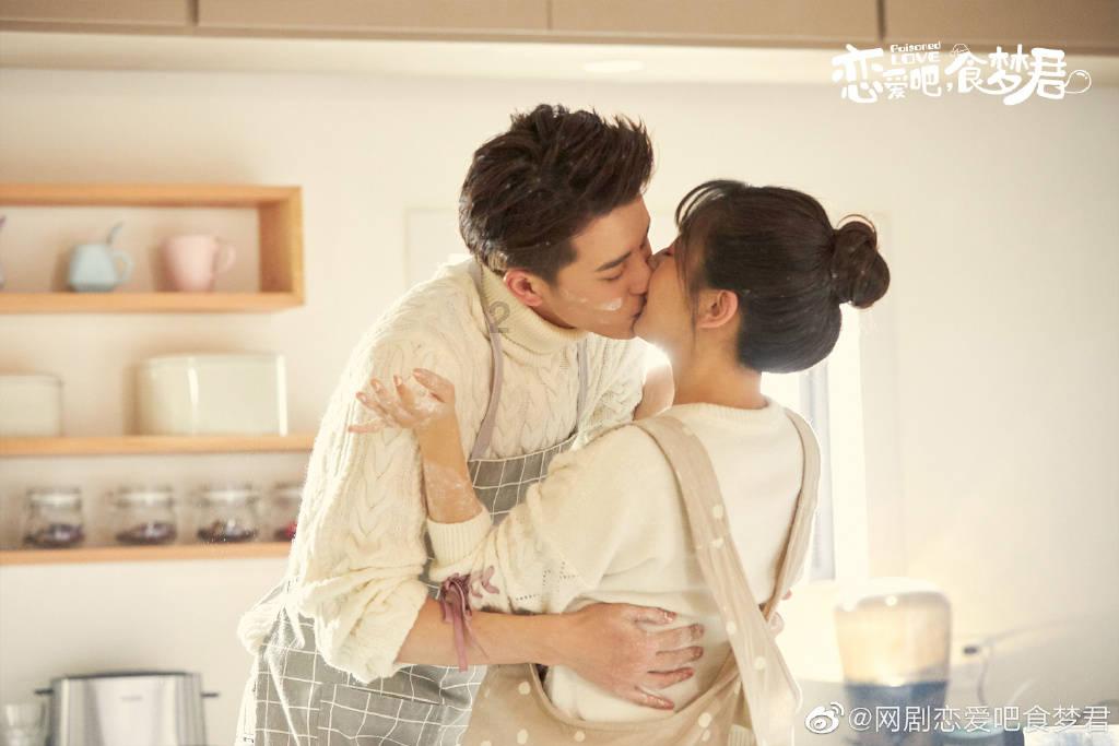 观网测评丨福特蒙迪欧E-混动版,百公里油耗只要0.3元?
